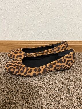 Vionic Orinda Women's Square Toe Ballet Flat Size 10 Leopard Print Comfort Shoes